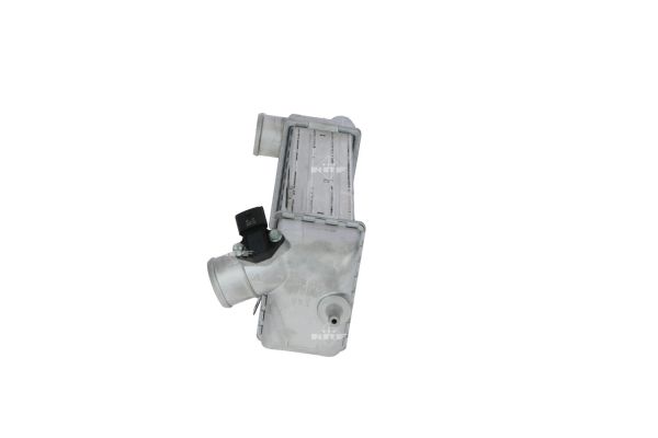 Laddluftkylare NRF 30525